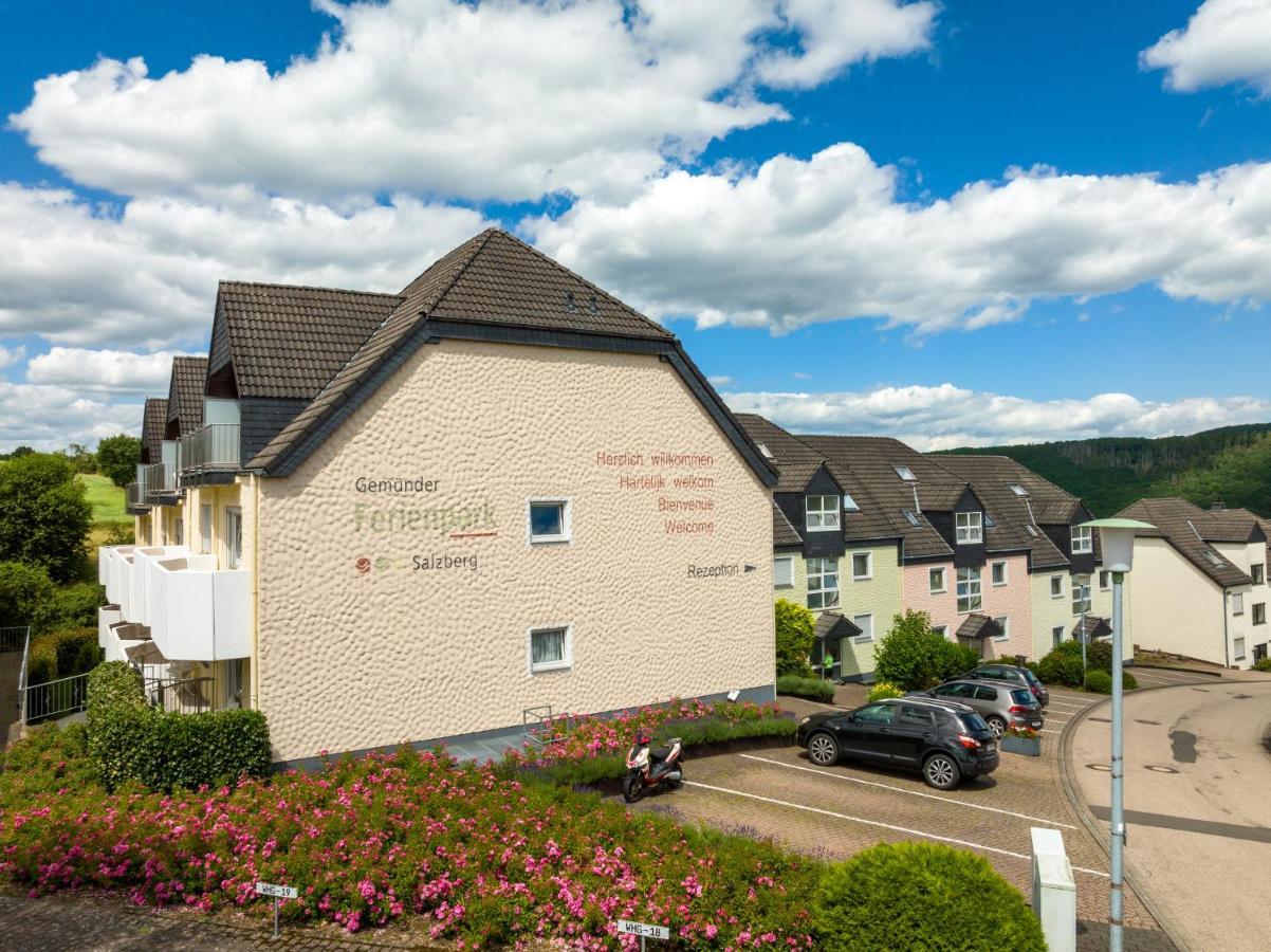 Gemunder Ferienpark Salzberg Hotel Schleiden Luaran gambar